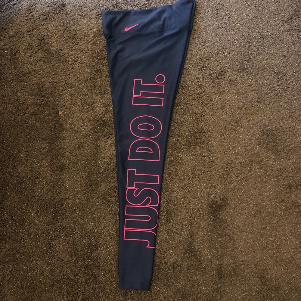 Nike leggings